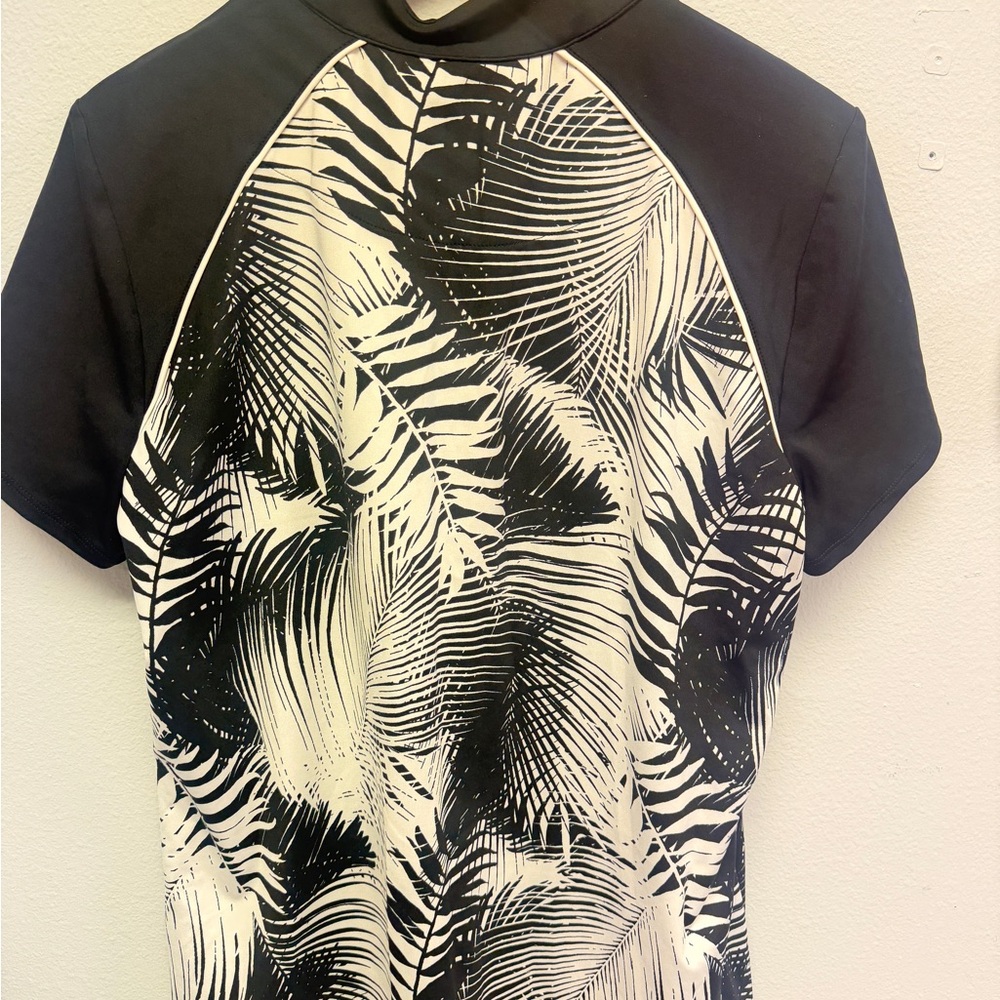 Ruby Rd. Monochrome Leaf Pattern Top - Picture 2 of 3